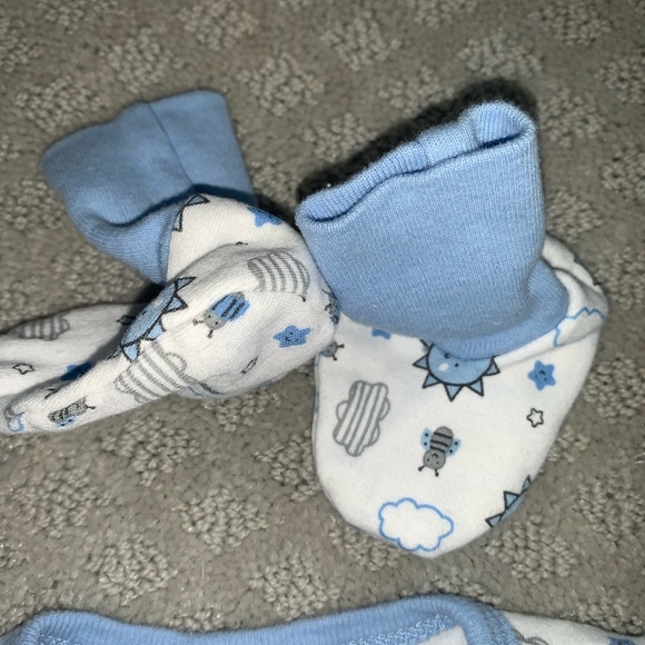 Duck Duck Goose 4-Piece Set Size 3-6 Months - Picture 5 of 5